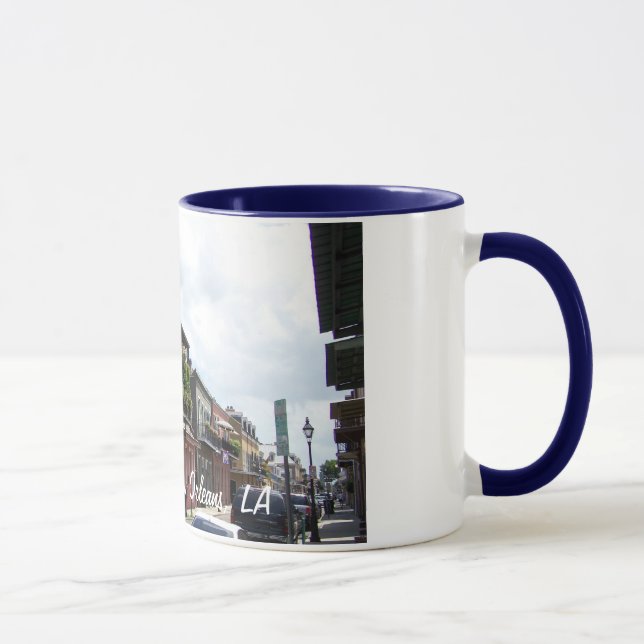 Fransk inkvarterar gatan beskådar New Orleans Mugg (Höger)
