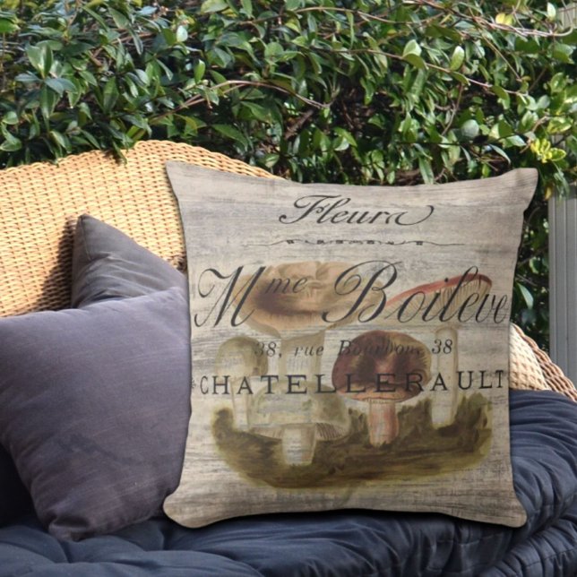 fransk land Rustic sagites vodlandsvamp Kudde (french country rustic fairytale woodland mushroom outdoor pillow)