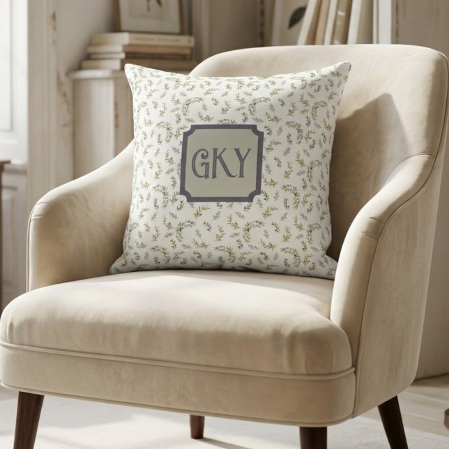 Fransk Provins Monogram Sage Oliv Vattenfärg  Kudde (Skapare uppladdad)