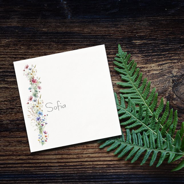 Fransk trädgårdsblomma namn pappersservett (French Garden Party flower design, bringing the elegance of a blooming garden right to your table.)