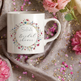 Fransk trädgårdsfest elegant blomster typografi espressomugg