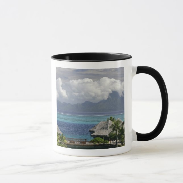 Franska Polynesien, Moorea. En vy av ön Mugg (Höger)