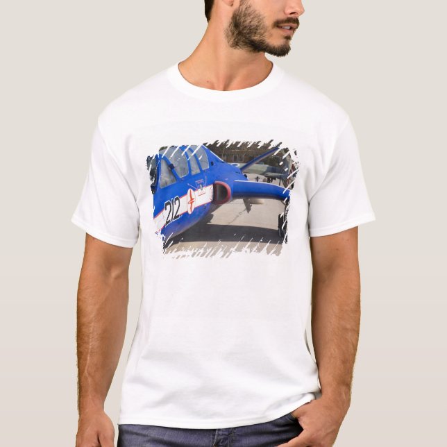 Franskbyggd Fouga Magister skolflygplan Tee (Framsida)