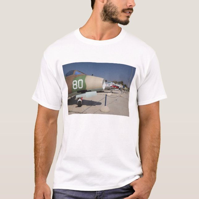 Franskbyggd Mystere-jaktplan Tee (Framsida)