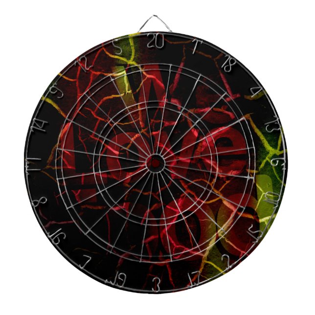 Frayed Kant, Strong Heart: Onedbrytbart Kärlek Darttavla (Framsidan)