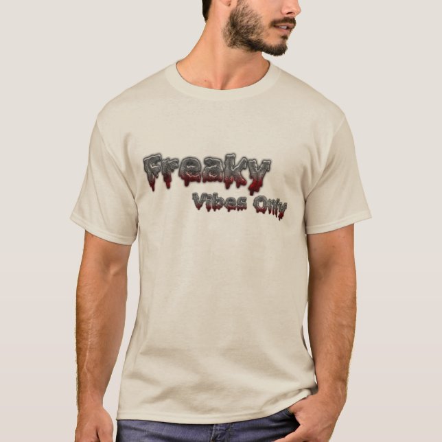 "Freaky Vibes Only"-dgn3 av Maaya Prints, herr T Shirt (Framsida)