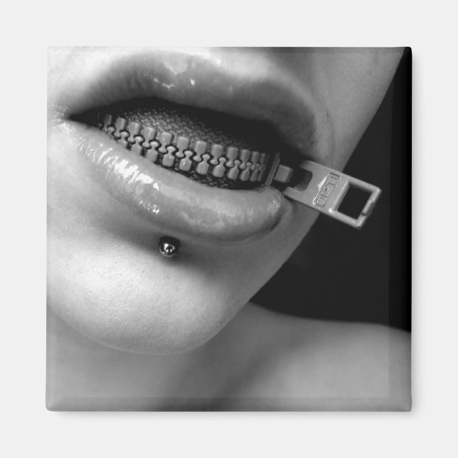 Freaky Zip IT Magnet (Framsidan)