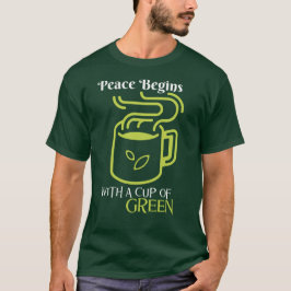 Fred börjar med Kopp i Grönt - Serene Sips. T Shirt