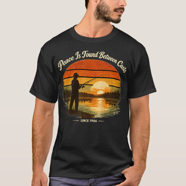 Fred Finns Retro-Fiskare T Shirt (Framsida)
