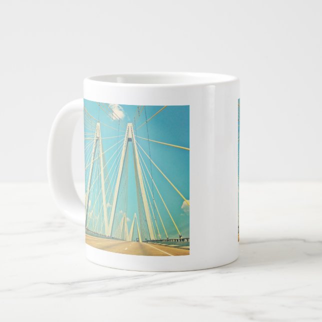 Fred Hartman Bridge Jumbo Mugg (Framsida vänster)