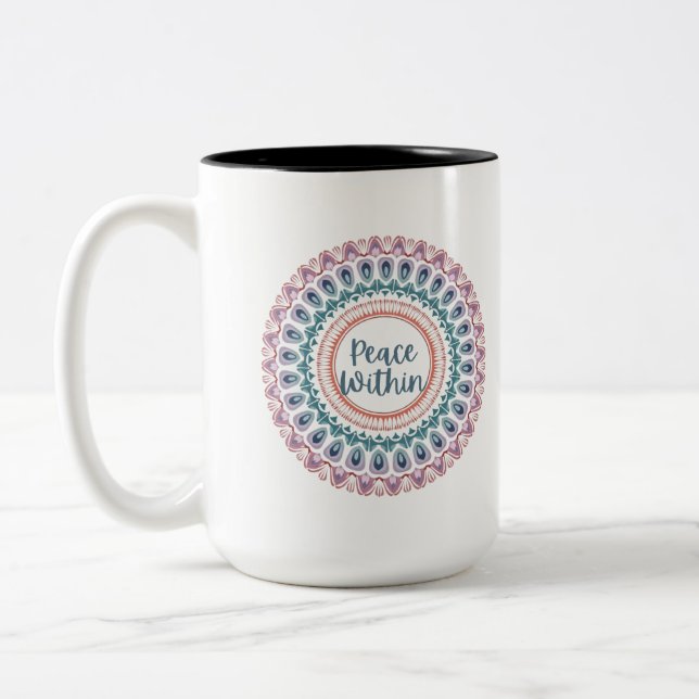 Fred inom Pastel Mandala Två-Tonad Mugg (Vänster)