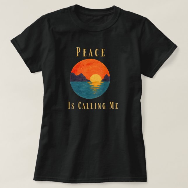 Fred Kallar Mig Lugnt Solnedgångs Mindfull Livssti T Shirt (Design framsida)