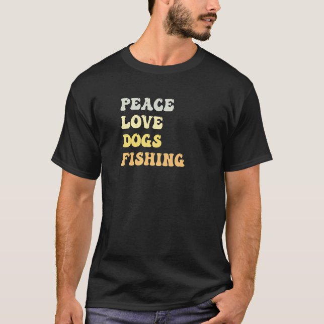 Fred Kärlek Hundar Fiske Retro T Shirt (Framsida)