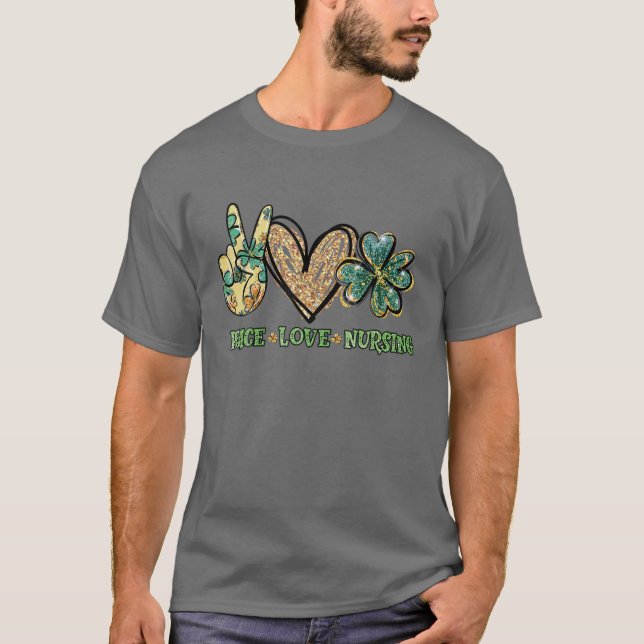 Fred - Kärlek - Sjuksköterska St patrick's day T Shirt (Framsida)