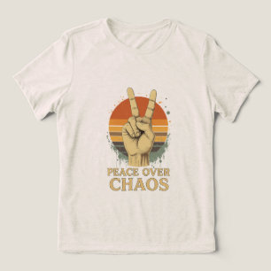 Fred över Chaos - Retro Sunset Påstående T-Shirt