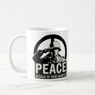Fred på grund av deras heliga veteraner T-shirt Kaffemugg