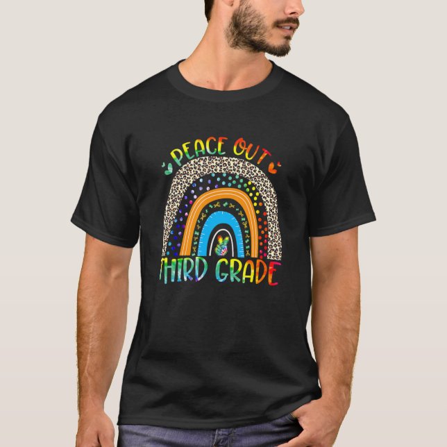 Fred ut ur tredje Klass Leopard Rainbow tredje Kla T Shirt (Framsida)