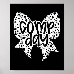 Fredag Dalformation Coquette Bow Konkurrensdag Ch Poster