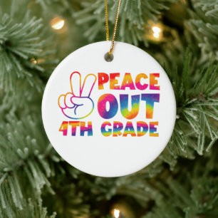 Fredag ​​ut fjärde klass Tie Dye Sista dagen 4:e k Julgransprydnad Keramik