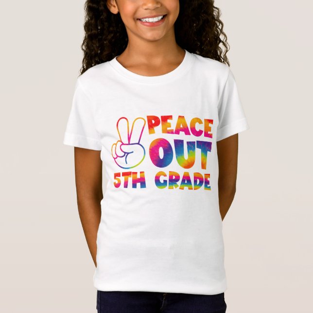 Fredagsmys femte klass Tie Dye Sista dagen 5:e kla T Shirt (Framsida)