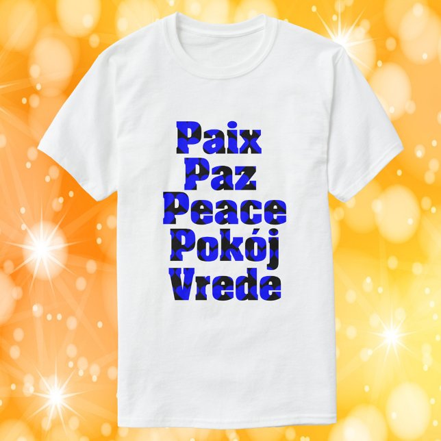 Freden, många språk hör blå svart t shirt (A shirt that says peace in a variety of languages with a blue and black heart pattern. )