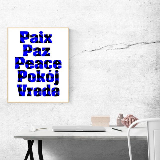 Freden på många språk - svart och blå hjärtan poster (A poster that says peace in French, Dutch, Spanish, Polish and Dutch with blue hearts.)