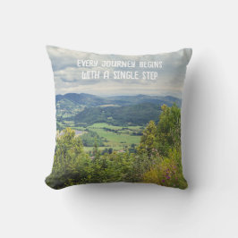 Fredlig bergssyn kudde