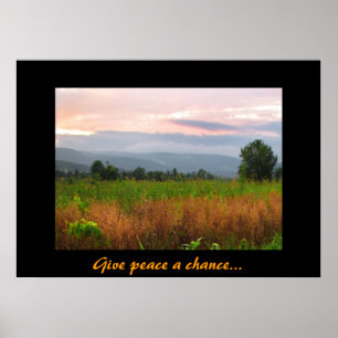 Fredlig Hilltop vid Sunset Poster