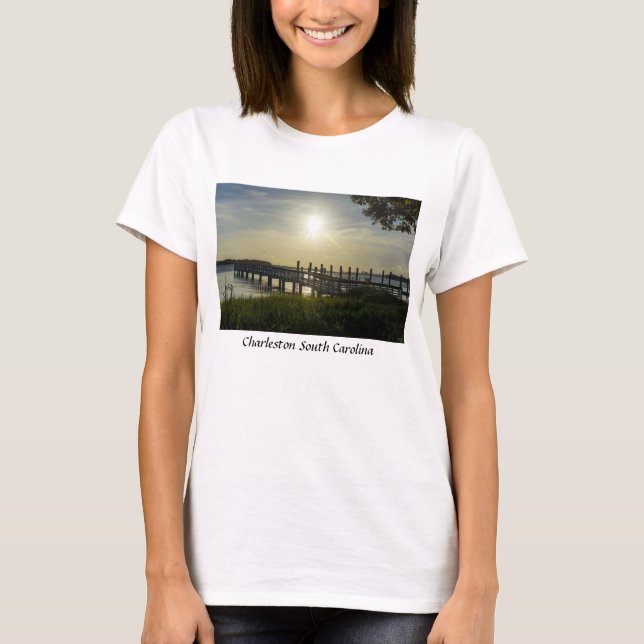 Fredlig kvällstid vid Cooper River T-Shirt (Framsida)