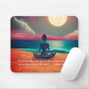 Fredlig Yoga Meditation Moonlight Himlar Ocean-cit Musmatta