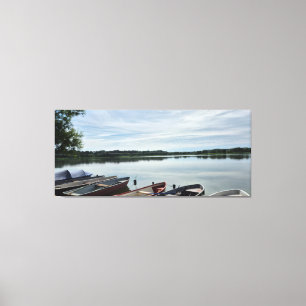 Fredliga rotorbåtar på Lugn Sjö Serene Nature Phot Canvastryck