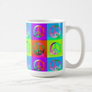 Fredstecken groovy tie dye graffiti sprejmålningsk kaffemugg