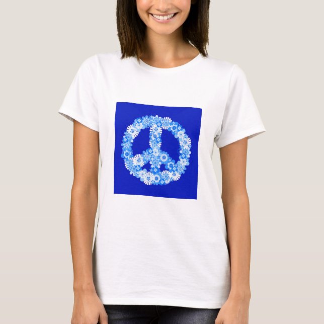 Fredstecken i blått t shirt (Framsida)