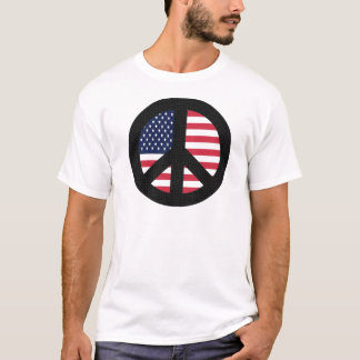 Fredstecken med amerikanska flaggan tee shirt