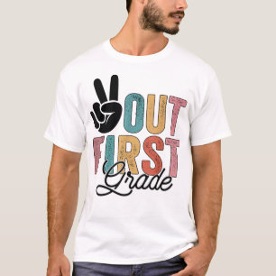 Fredsutträdet i första Klass i skolan 2022 Grad T Shirt