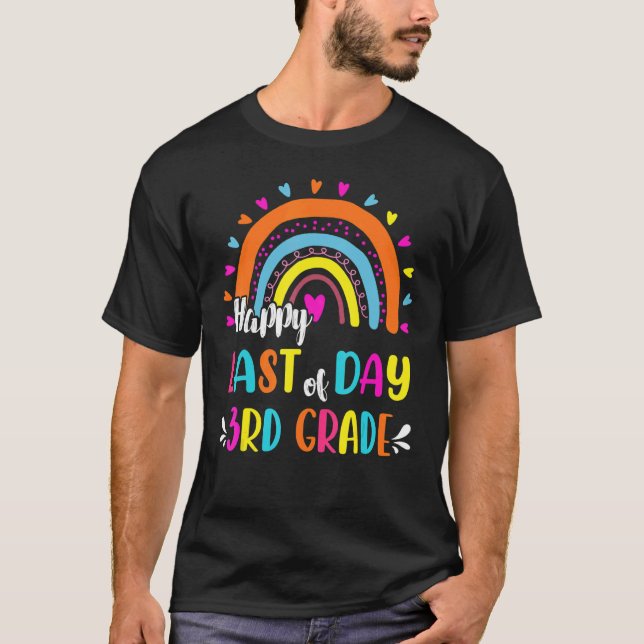 Fredsutträdet i tredje Klass förra dagen av den tr T Shirt (Framsida)