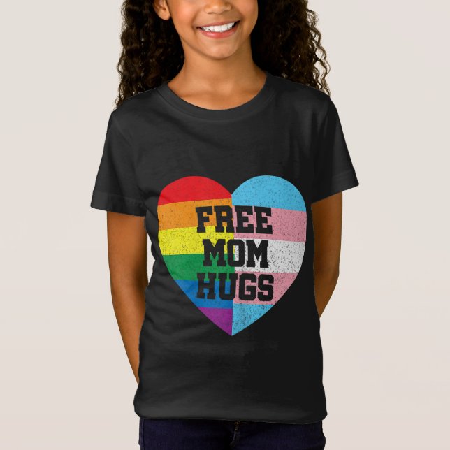 Free Mamma Hugs Gay pride Transgender Rainbow Flag T Shirt (Framsida)