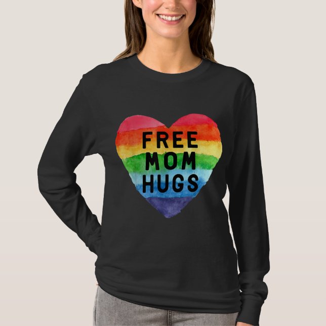 Free Mamma Hugs LGBT Flagga Gay Lesbisk Pride Para T Shirt (Framsida)