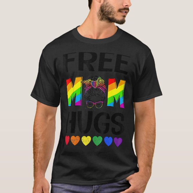 Free Mamma Hugs Messy Bun Lgbt Pride Rainbow T Shirt (Framsida)