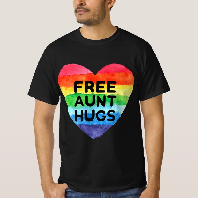 Free Moster Hugs HBT Flagga Pride Awareness Month  T Shirt (Framsida)
