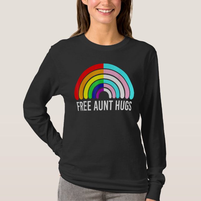 Free Moster Hugs Rainbow Transgender Flagga Lgbtq  T Shirt (Framsida)