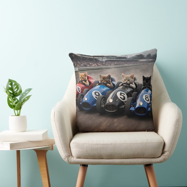 Free racing kittens pillow kudde (Stol)