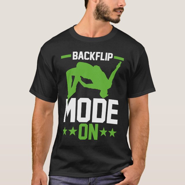 Free Running Traceur Parkour Jumper Backflip Mode  T Shirt (Framsida)