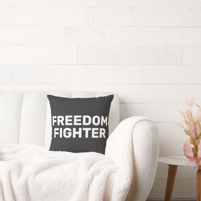 FREEDOM FIGHTER T-Shirt Kudde (Soffa)