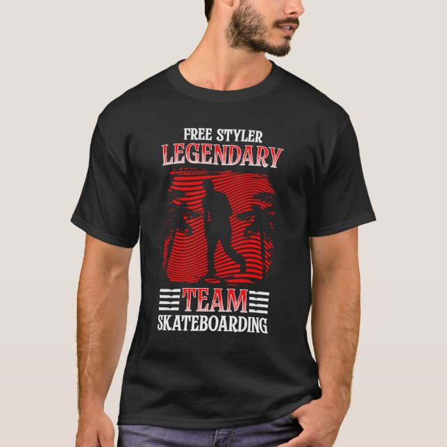 Freestyle Legendary Team Skateboarding T Shirt (Framsida)