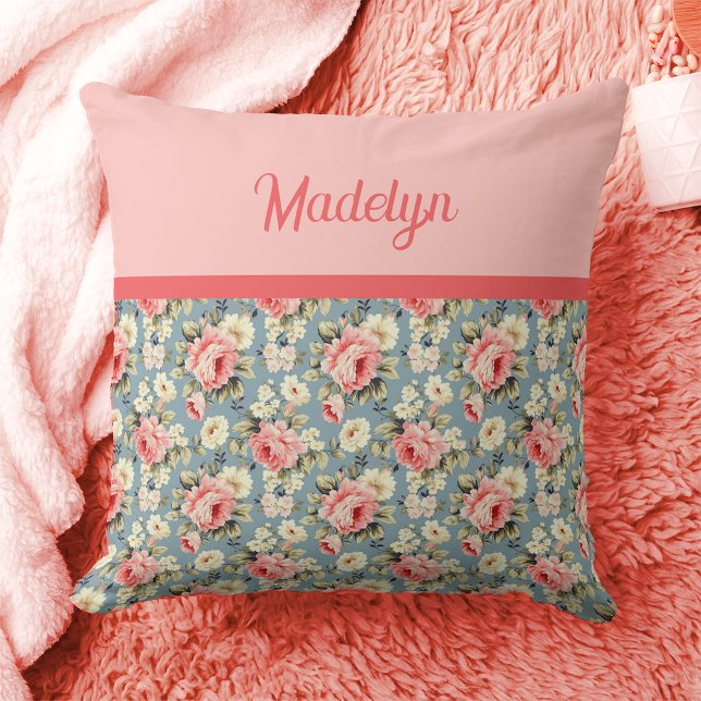 French Country Garden Floral Pink Monogram Name Kudde (Skapare uppladdad)