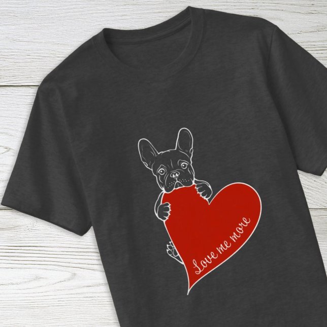 Frenchie Hund med Red Heart - Fransk Bulldog T Shirt (Skapare uppladdad)