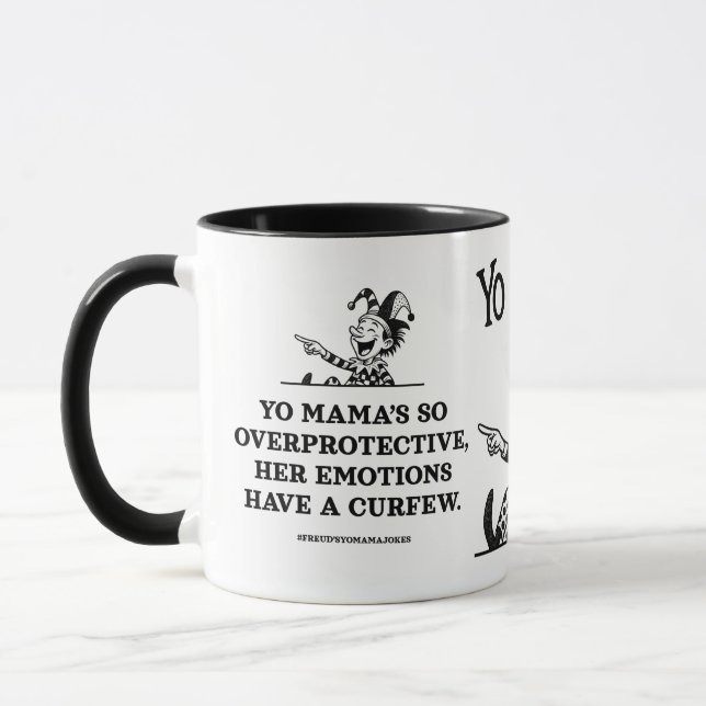 Freudianska yo mamma skämt - Överbeskyddande Mugg (Vänster)