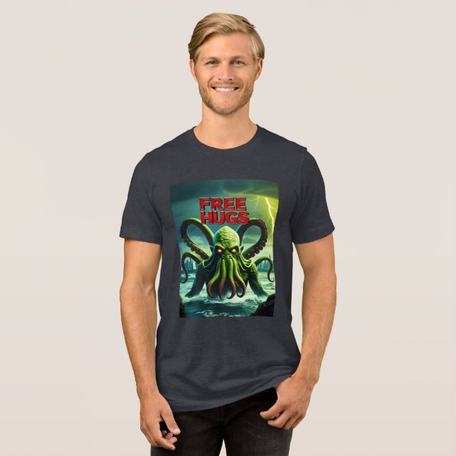 FRI HUGS (från din nya överlord) Cthulhu T Shirt (Framsida Full)