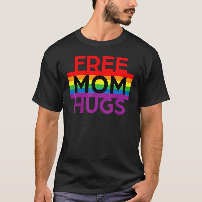 Fri Mamma Hugs Lgbt Pride Social Movement T Shirt (Framsida)